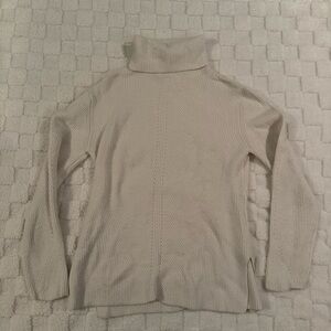 Double Zero Cream Ribbed Knit Turtleneck Sweater, Women’s Large